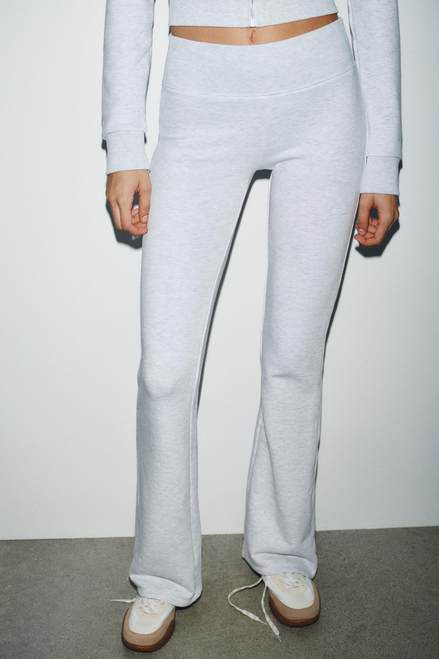 Essential Zip Lounge Set